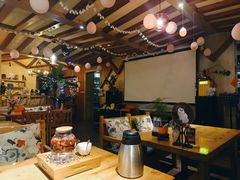 -月亮眼花园餐厅书吧酒吧