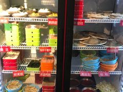 -钢管厂五区小郡肝串串香(奥克斯广场锦城万达店)