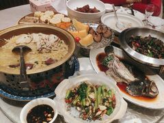 -天下春花园酒店(大东店)