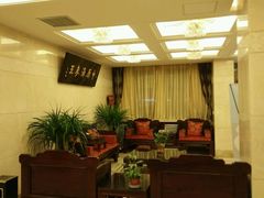 -鲁班小馆(政四街店)