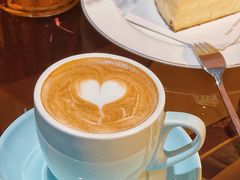 -Fridi Patisserie Cafe