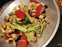 干锅有机花菜-卯时·龙光雅宴·精致锡帮菜(惠山古镇店)