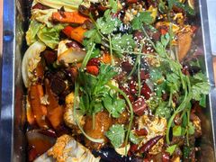 -干老庆贵州留一手烤鱼·地摊火锅(财经大学店)