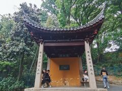 -灵岩山风景区