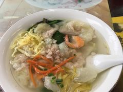 -长人馄饨铺(解放街店)