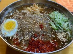 -小黑猪石板烤肉(皇冠花园店)