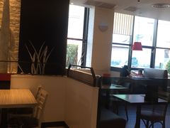 -必胜客(武汉欢乐谷店)