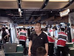 -胖东来生活广场(健康路店)