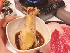 -鲜入围煮花胶鸡海鲜火锅