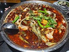 -小饕荟雅安贡椒鱼鲜馆(广福桥店)