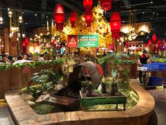 -老滇山寨•云南特色菜•地方菜•民族风情歌舞表演(金碧店)