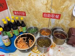 -吉庆桂林米粉·柳州螺蛳粉(港汇广场店)
