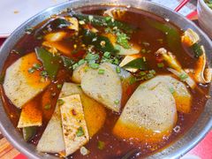 -李双猪·小龙虾·烧烤·羊肉煲(乐山店)
