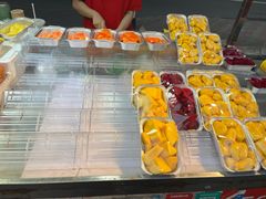 -海大南门夜市(海富街店)