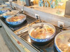 -宝利来国际大酒店-凤凰阁旋转餐厅