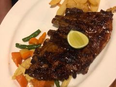 -Pundi Pundi Restaurant