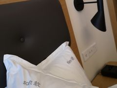 -上海虹桥君丽假日酒店(娄山关路地铁站店)