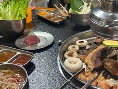 -炽城·烤肉名家(鸿达中央广场店)