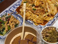 -后卫寨猫耳朵(凤城三路店)