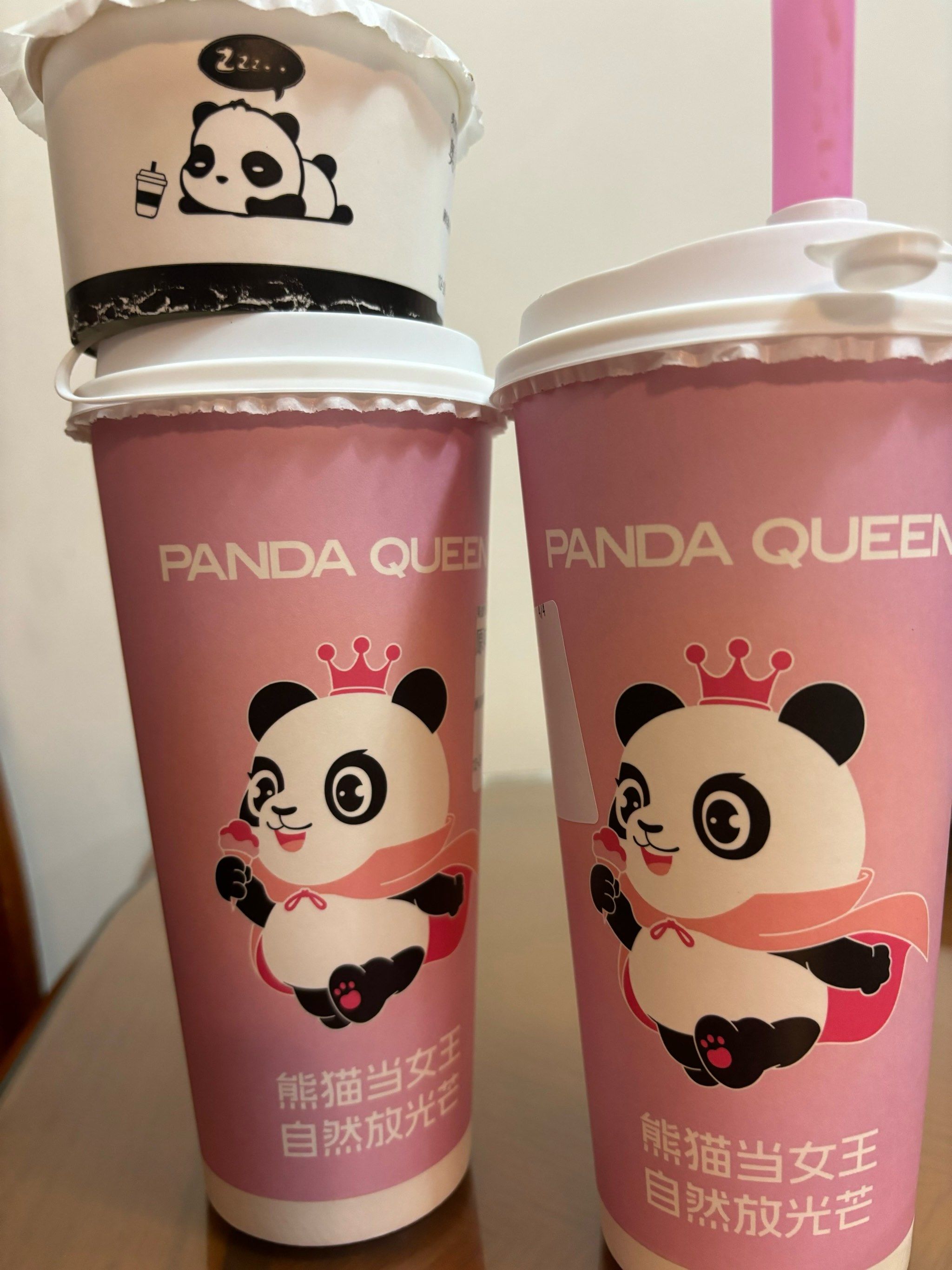 好可爱的熊猫奶茶～奥利奥超好喝