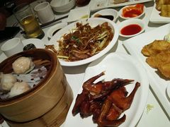 脆皮乳鸽-潮福城大酒楼·潮味粤品·港式点心(湖滨北路店)