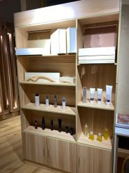 -涂tu指甲日式美甲美睫店