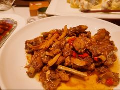 深海墨鱼仔烧排骨-观宴·品质赣菜(高新大道店)