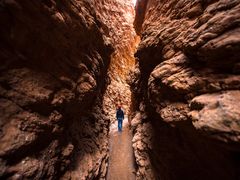 -天山神秘大峡谷
