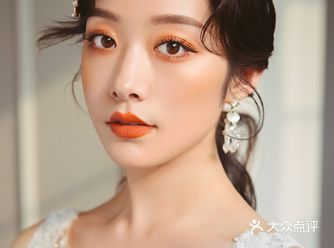 。 爱一个人，很痛，今生爱他，也望来生可以再爱一次