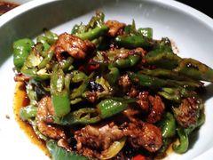 辣椒炒肉-辛香汇(大华第一坊店)