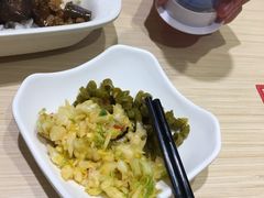 -南城香·饭香串香馄饨香(青年路店)