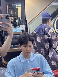 -藤野造型专业烫染接发