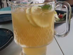 手打茉莉柠檬茶-拾挚扒房(招商花园城店)