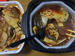 -海底捞火锅(银泰中心店)