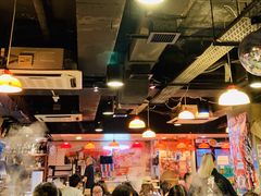大堂-鲜入围煮花胶鸡海鲜火锅
