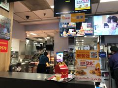 -麦当劳(中山八路店)
