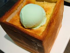 -童年小筑餐厅(申花路店)