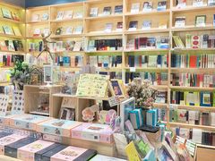 -猫的天空之城概念书店(印象城购物中心店)