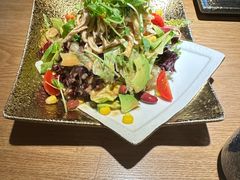 牛油果沙拉-王氏炉匠·烧鸟放题自助(好运街店)