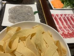 -皇城老妈·大连海鲜火锅(港湾店)