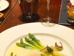 -恰餐厅及酒吧 CHAR Bar & Grill (北京丽都皇冠假日店)