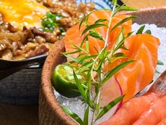 -沼津港精致料理·寿喜烧·烧鸟(青浦宝龙广场店)