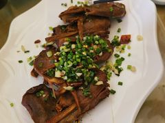 -新天明砂锅鱼头煲