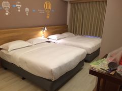 -高雄佳适旅舍-六合馆