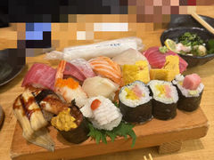 -元祖ぶっち切り寿司 魚心(三宫店)