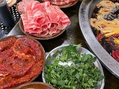 -黄潇洒老火锅(九眼桥宏济巷店)
