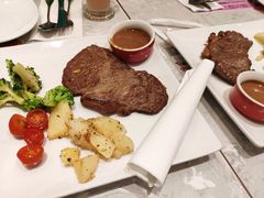 -必胜客(远大路店)