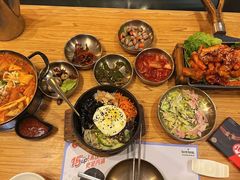 石锅拌饭-小木屋米酒店·韩国料理(深圳总店)