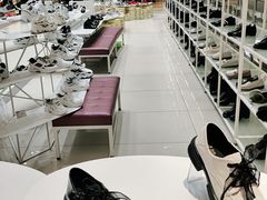 -云柏鞋业(十里堡店)