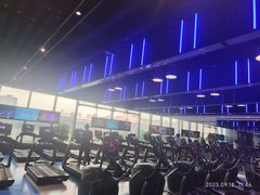 -威仕顿健身游泳(御锦城店)